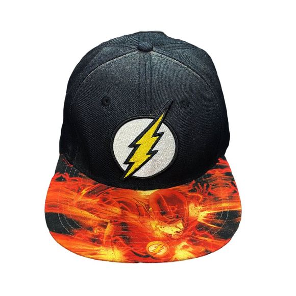 DC Comics Originals The Flash Flat Bill SnapBack Hat - One Size - Picture 1 of 7